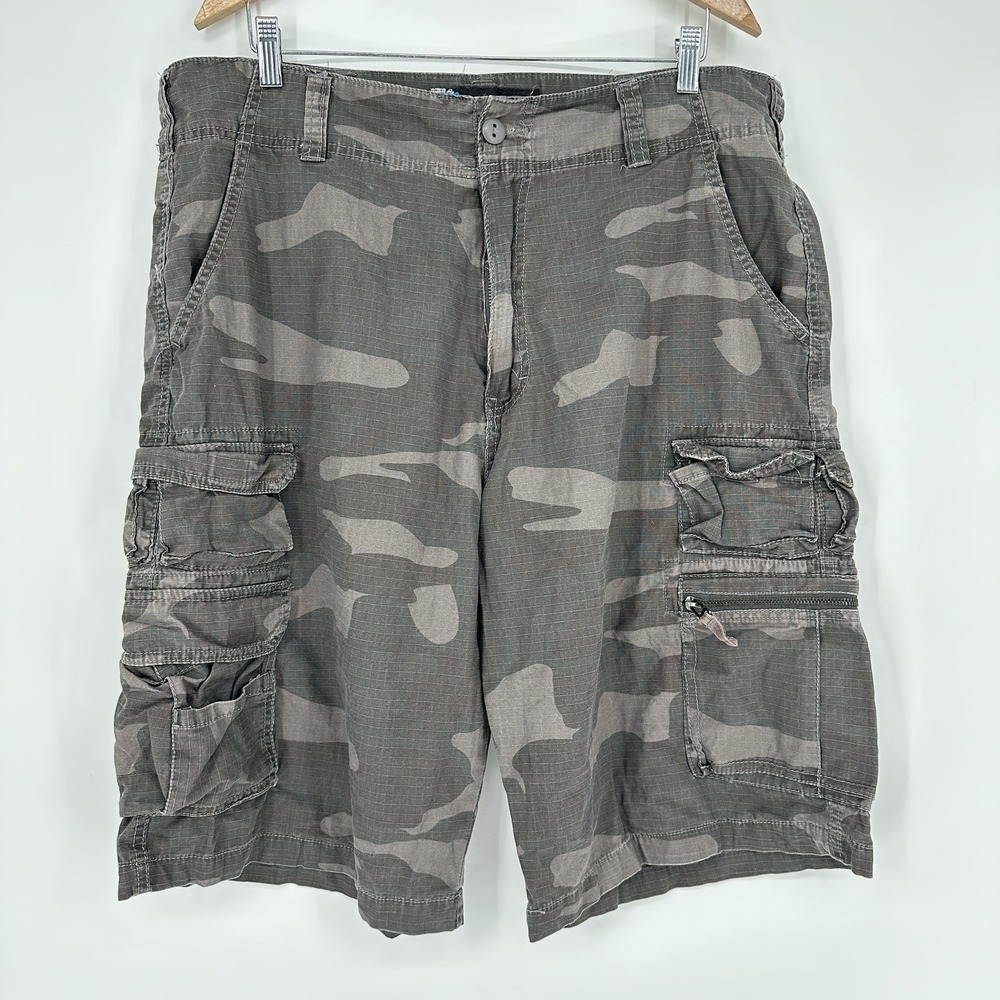 Plugg Y2K Men's Gray Camo Cotton Baggy Cargo Shorts Flat Front Pockets Long